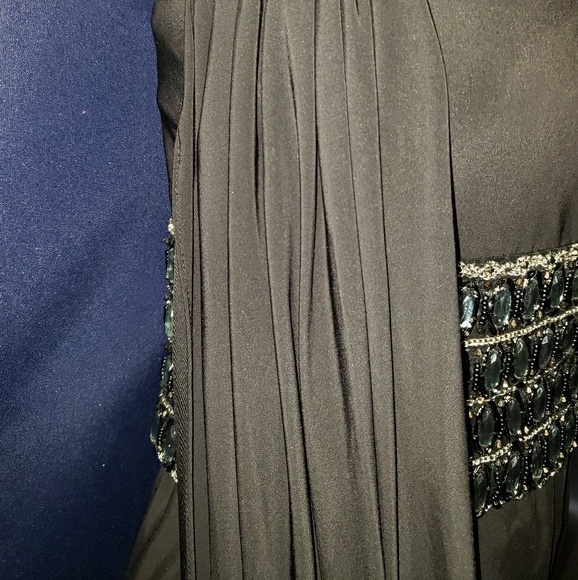 Women's Dress - Picture 2 of 7